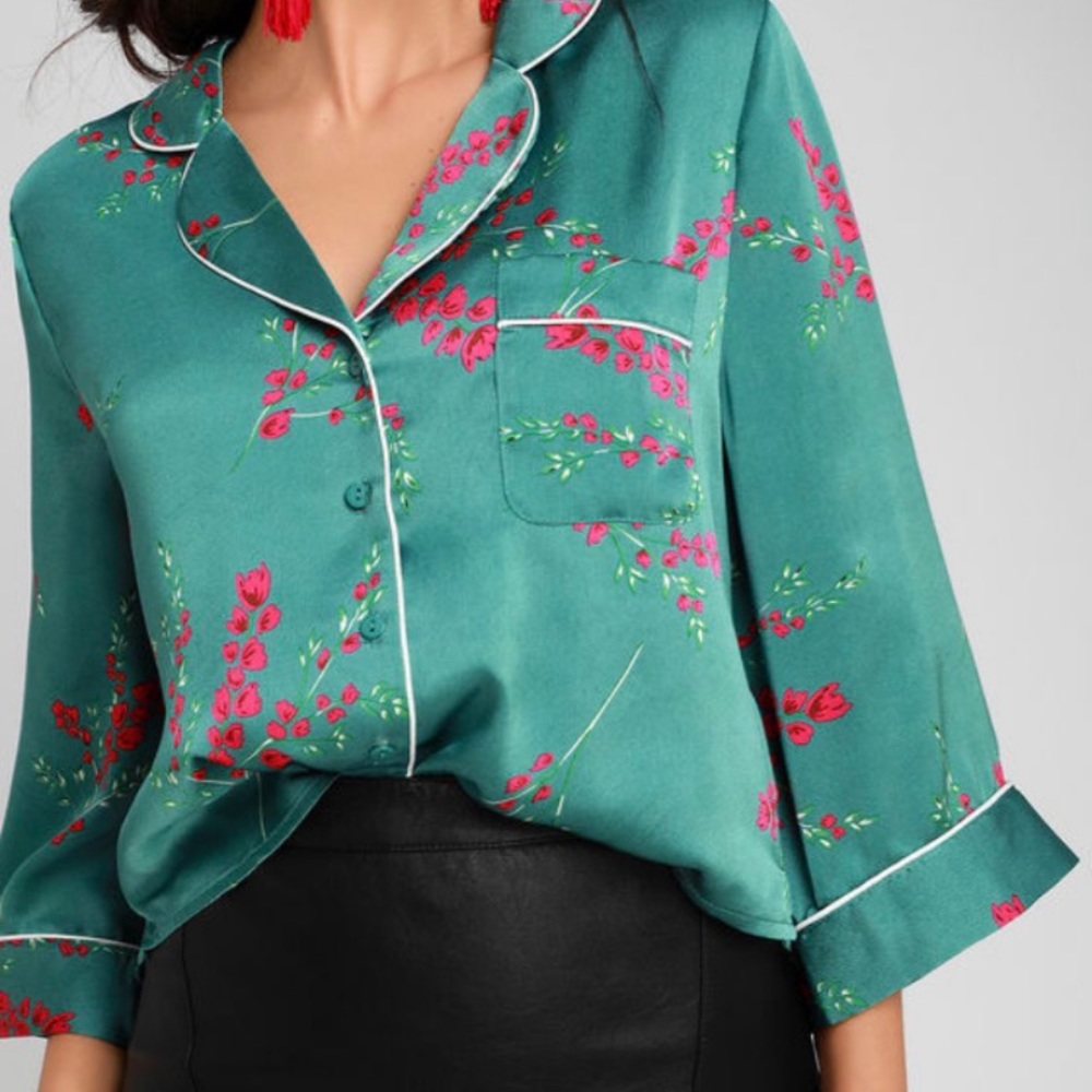 Floral print satin top